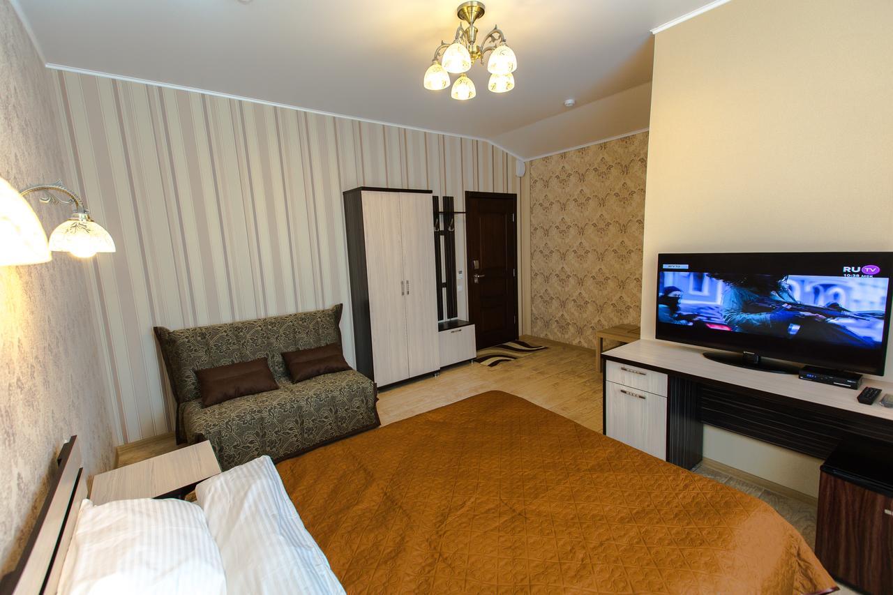 Hotel Hizhina Petropavlovsk Exterior photo