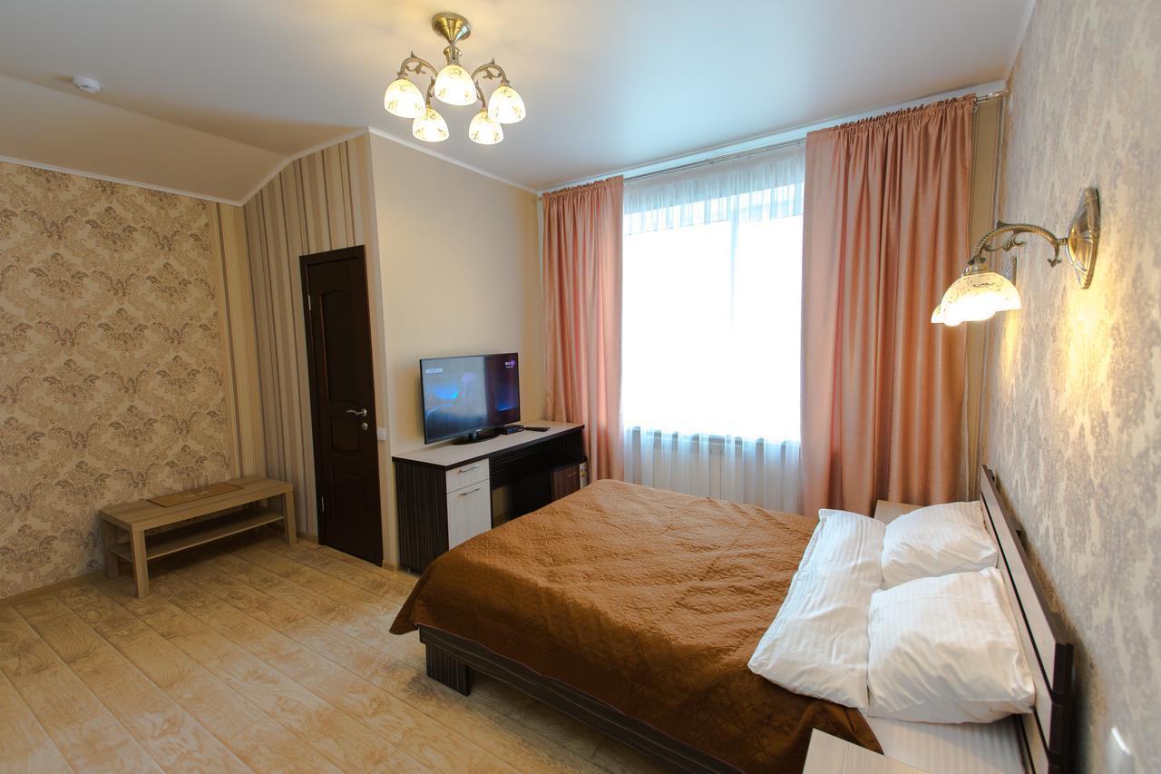 Hotel Hizhina Petropavlovsk Exterior photo