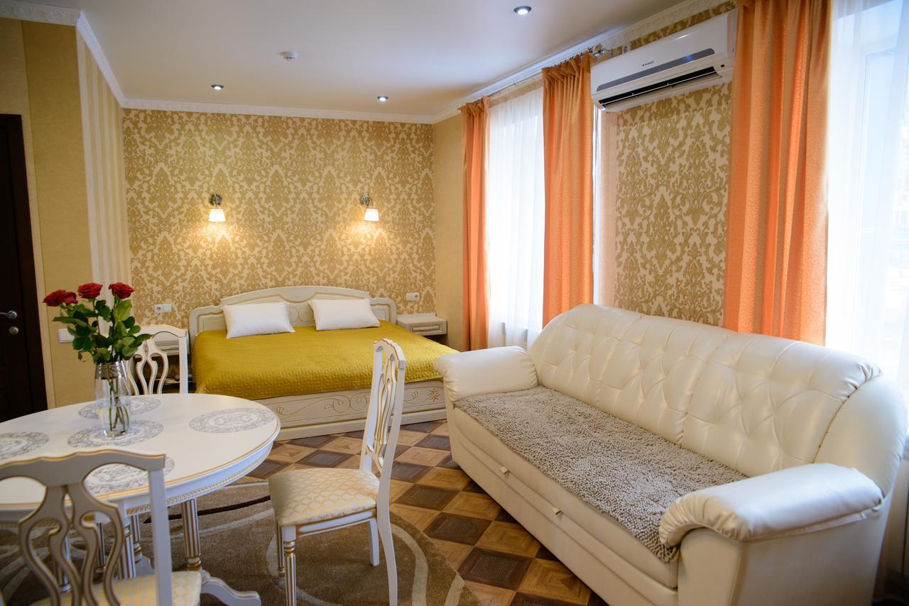 Hotel Hizhina Petropavlovsk Exterior photo